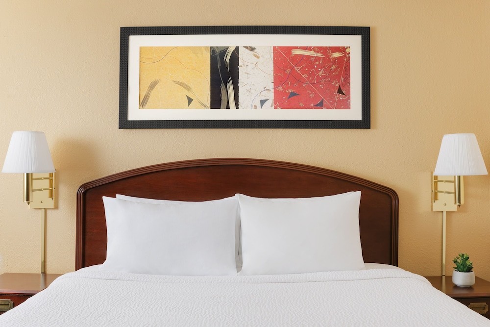 Courtyard Flint by Marriott - photo 8