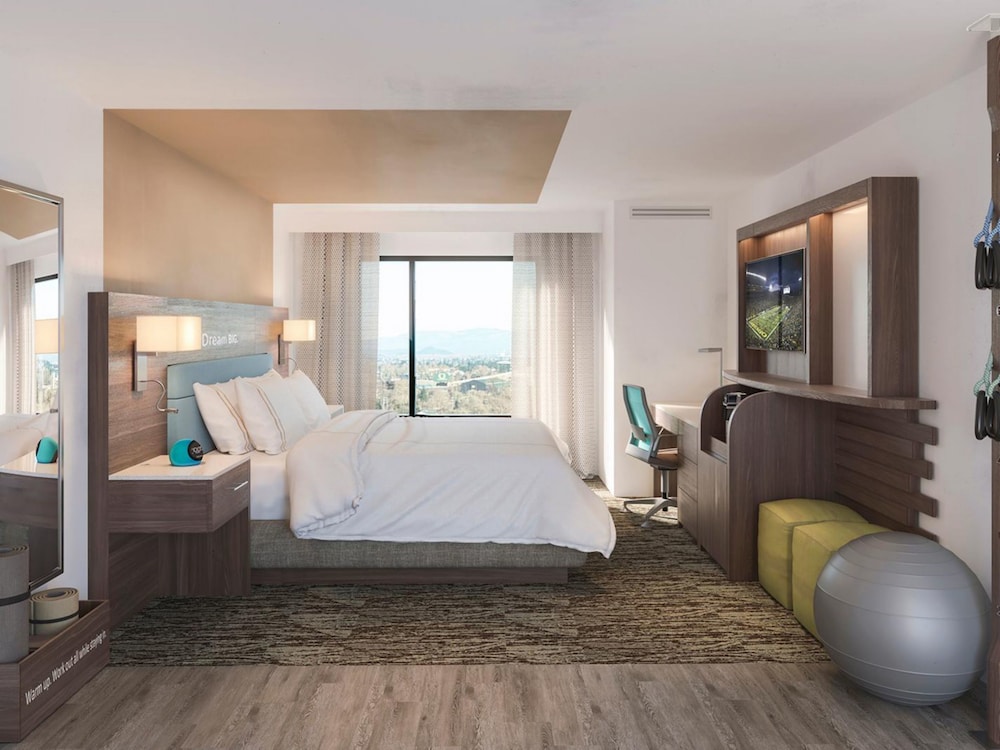 Even Hotel Eugene By Ihg - photo 7