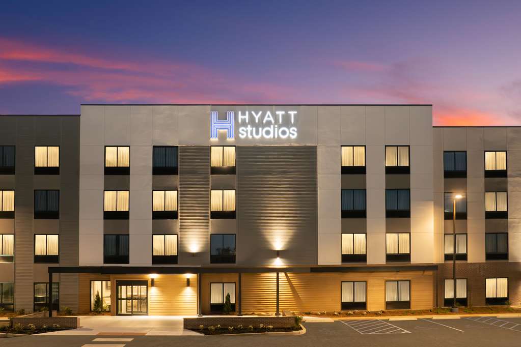 Hyatt Studios Mobile Tillmans Corner - photo 6