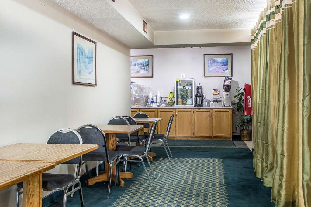 Rodeway Inn Bedford PA - photo 25