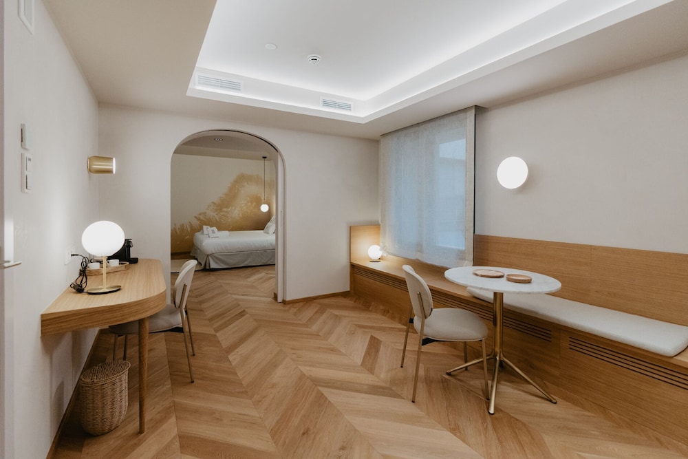 Hotel Boutique Petit Luxe — Terrassa — photo 4