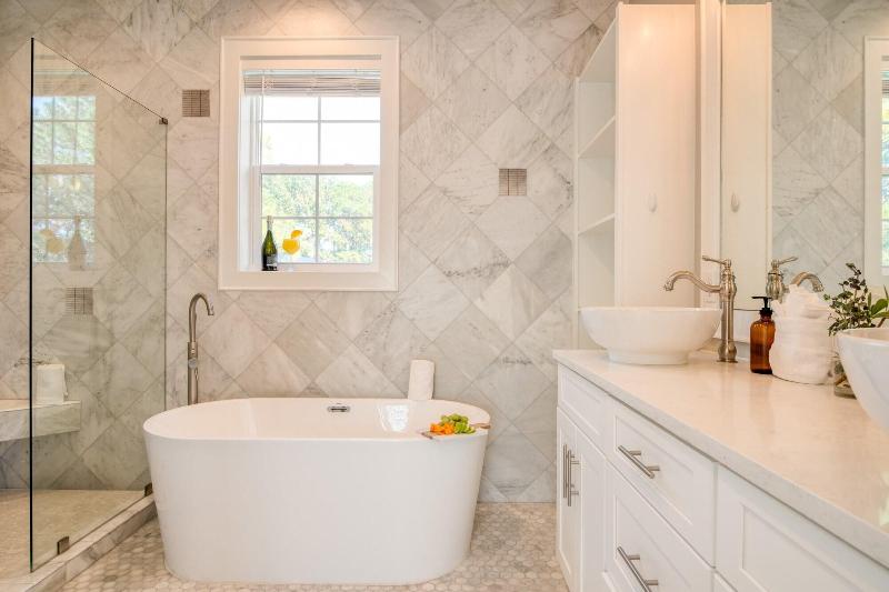 Edgewater By Avantstay Gorgeous Character Lakefron - photo 39