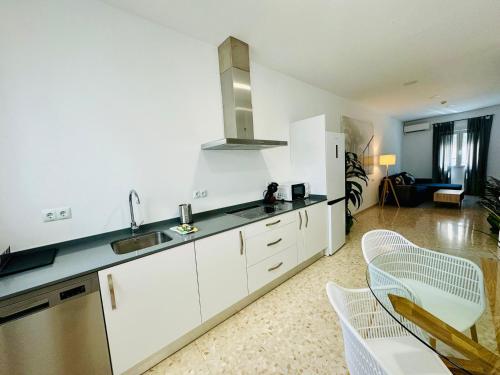 La Muralla Playa y Ascensor Grupo AC Gestion — 4-Star Luxury Hotel in Cadiz, Spain