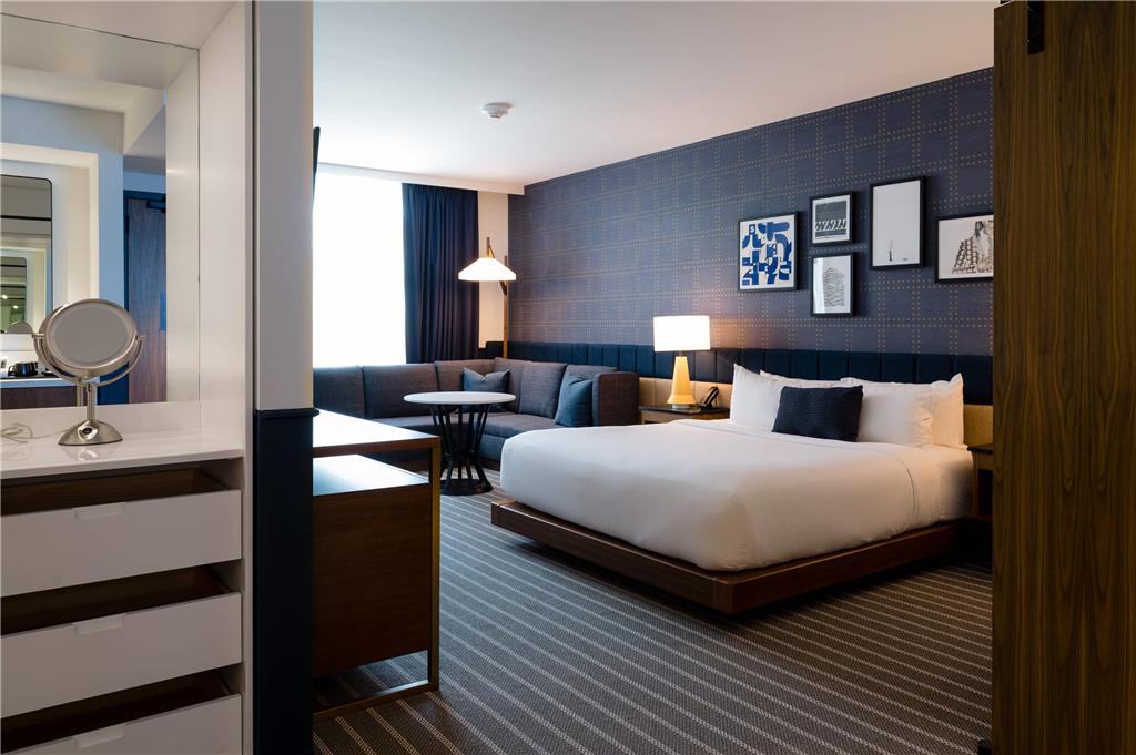 Cambria Hotel Boston Somerville - photo 35