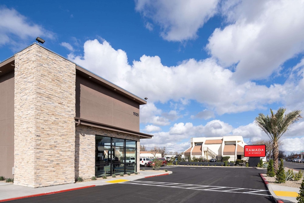 Ramada by Wyndham Modesto Yosemite Area - photo 44
