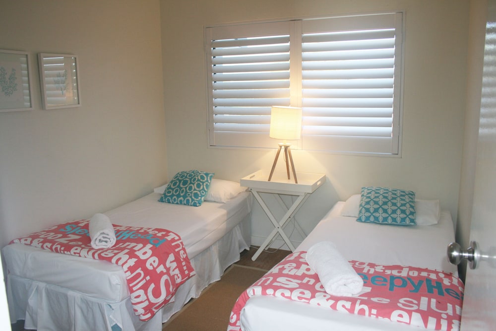 Surfers Horizons Resort — Palm Beach — photo 4