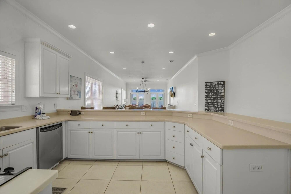 Large Waterfront Duplex in Gulf Shores Pet Friend - photo 19