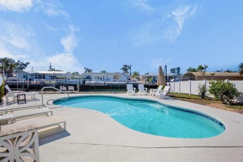 Edgewater — Bradenton — photo 2