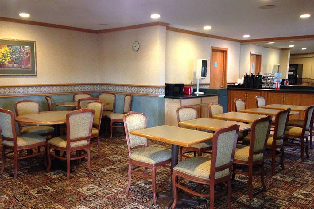 Travelodge by Wyndham Brooklyn Center - photo 26