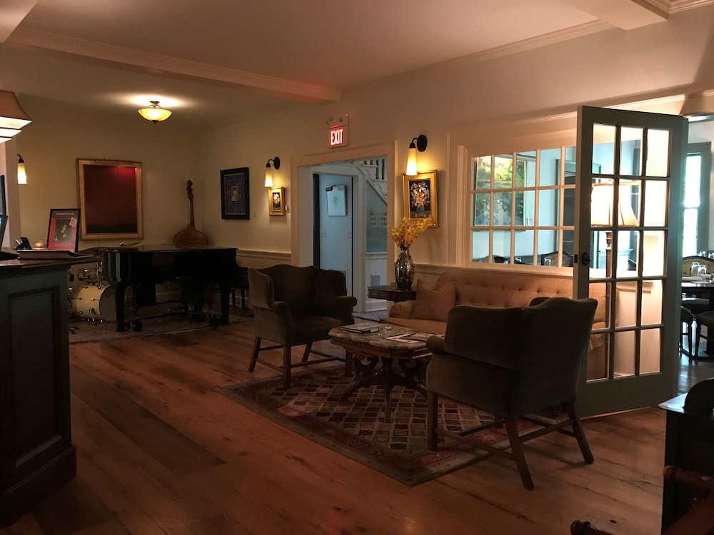Old Lyme Inn - photo 5