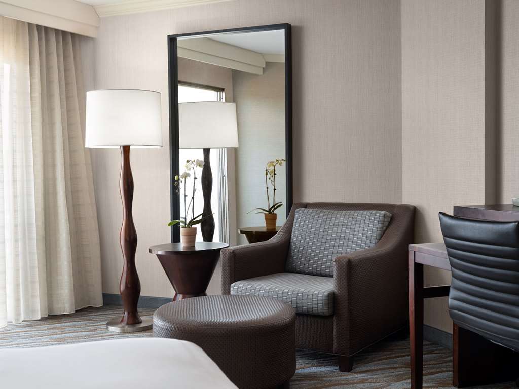 Sonesta Redondo Beach & Marina - photo 28
