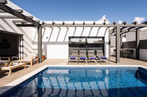 Villa Sal Porto Covo — 4-Star Luxury Hotel in Porto Covo, Portugal