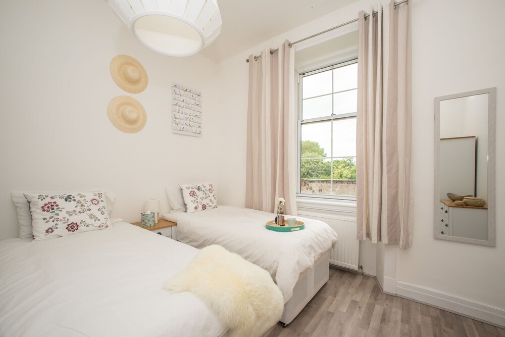 One Bedroom Apartment By Klass Living Serviced Accommodation Hamilton West Apartment With Wifi And Parking Hamilton 9733531 — Hamilton