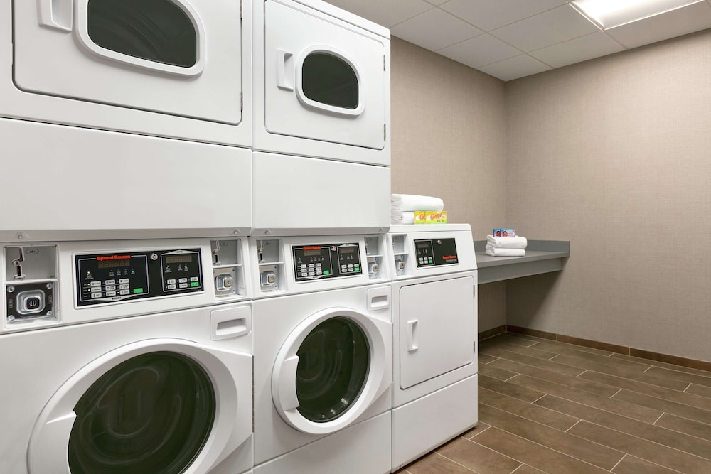 Hampton Inn & Suites Johns Creek - photo 34