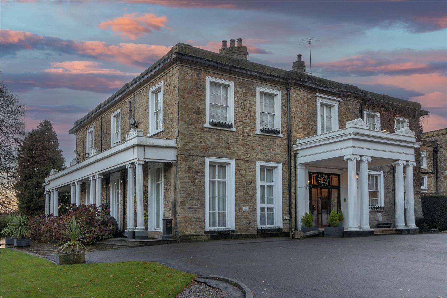 Ringwood Hall Hotel & Spa — 4-Star Luxury Hotel in Chesterfield, United Kingdom