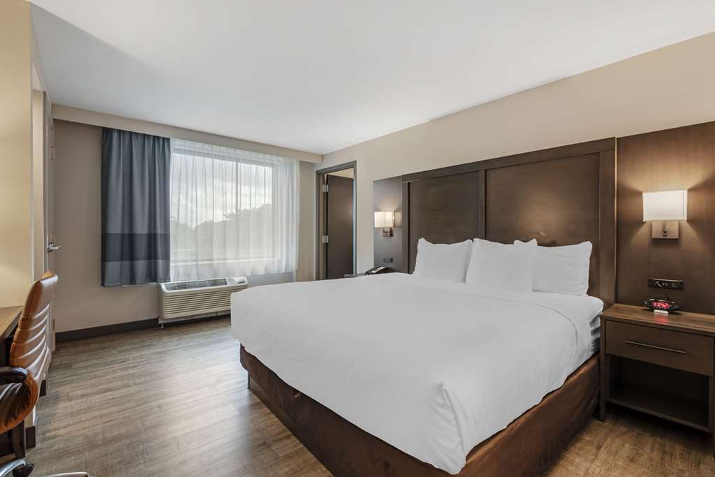 Comfort Inn & Suites Miami International Airport - photo 29