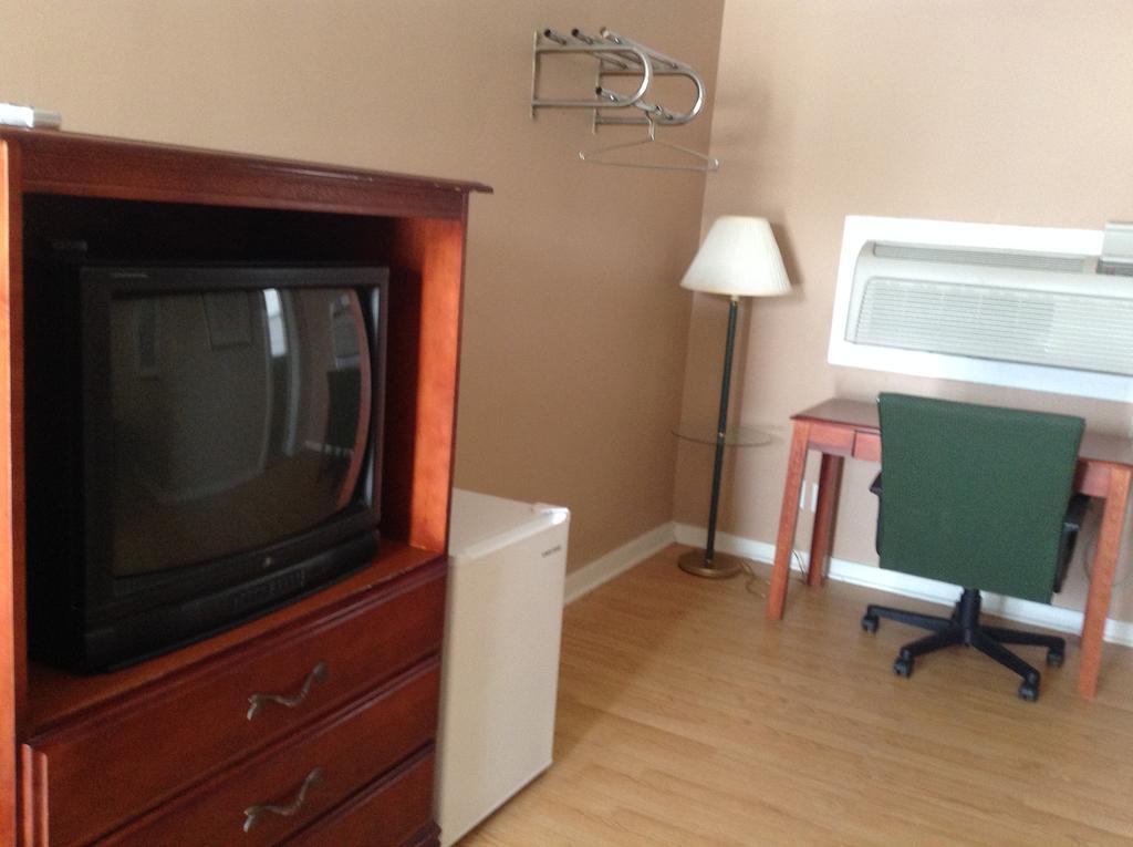 Greenup Inn - photo 9
