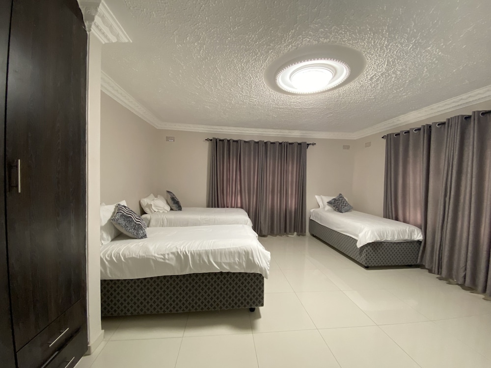Iter Away Highland Lodge 18108962 — Nyanga