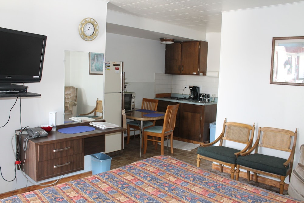 Paintbrush Inn Thermopolis - photo 5