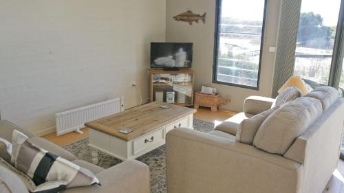 Moorhead Cove Beach Unit With pool Bermagui — Bermagui — photo 3