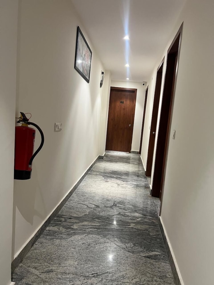 Ss Hotel — 4-Star Luxury Hotel in New Delhi, India