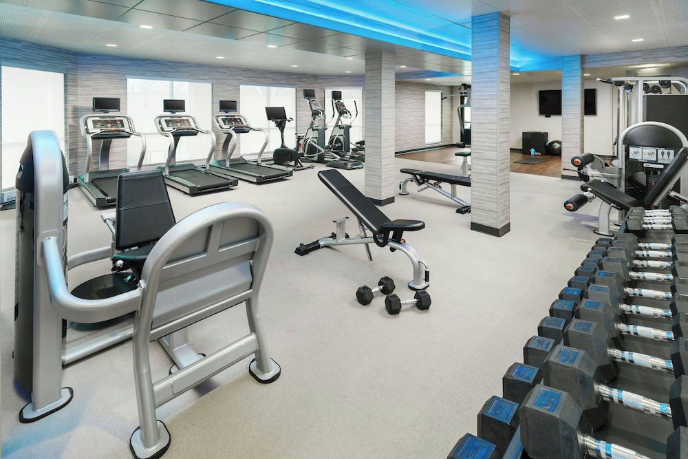 Courtyard by Marriott Chicago Bloomingdale - photo 16