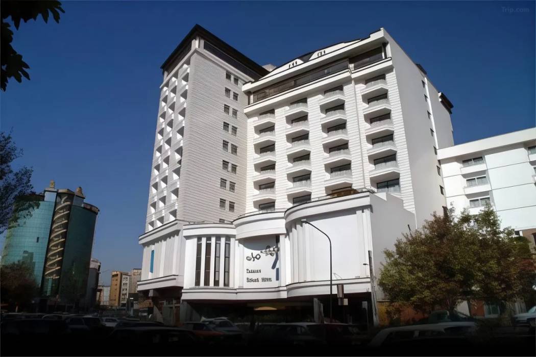 Tehran Grand Hotel - carbon neutral hotel in Tehran