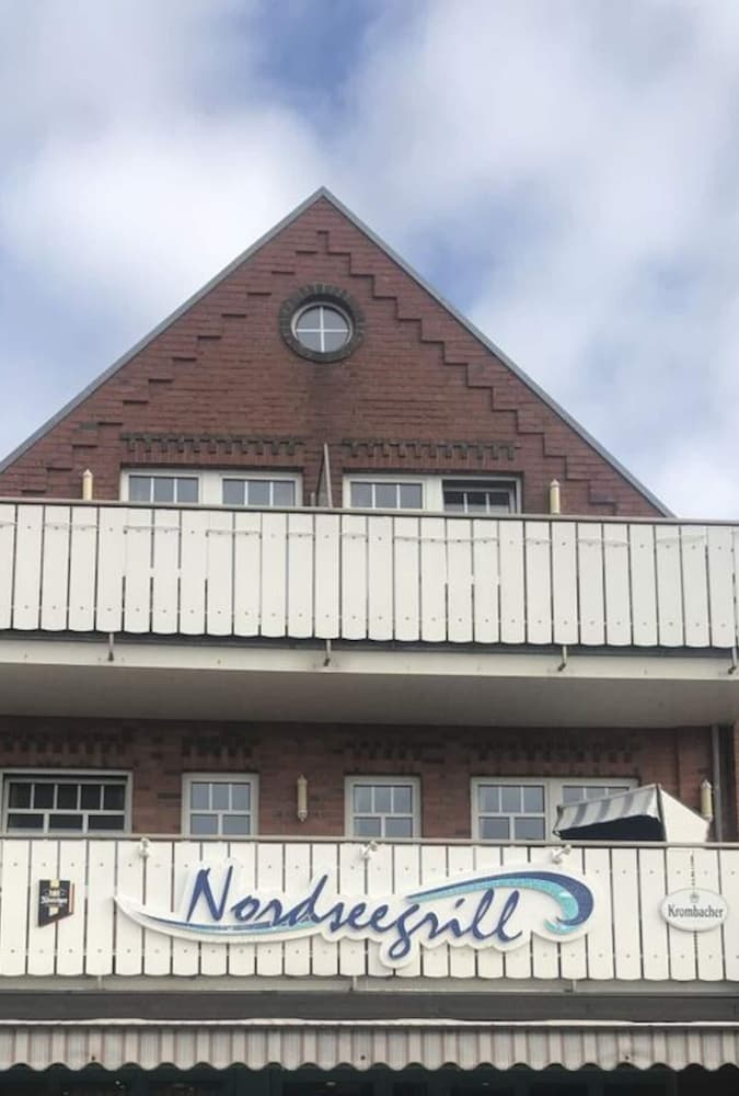 Lighthouse Modern Retreat — Borkum