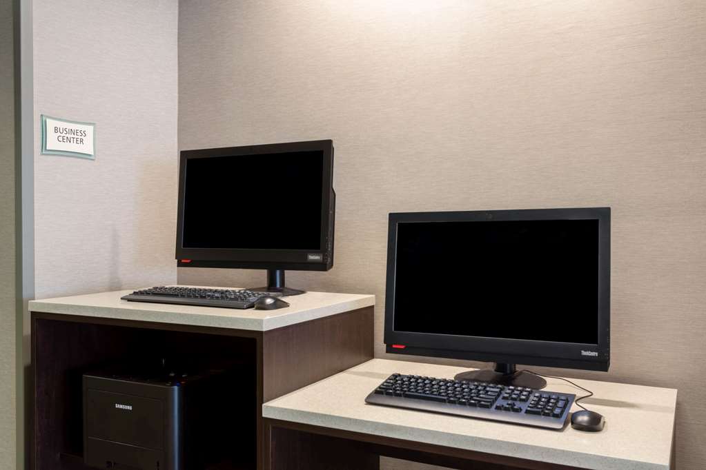 La Quinta Inn & Suites by Wyndham Denver Boulder Louisville - photo 30