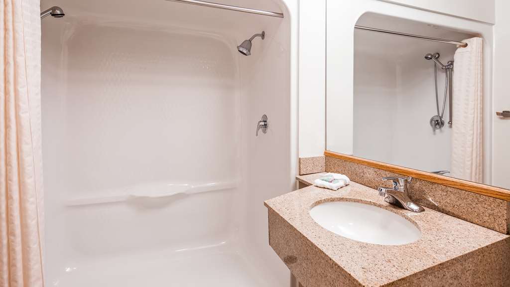 Best Western Golden Spike Inn & Suites - photo 48