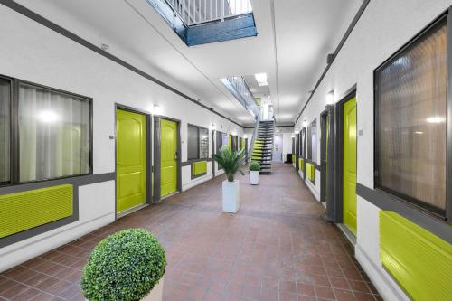 SureStay by Best Western San Francisco Marina District - photo 8
