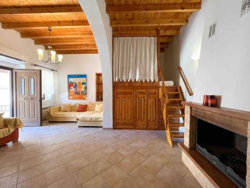 Kostas Village House — 4-Star Luxury Hotel in Rodos, Greece