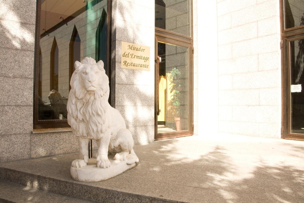 Hotel Mirador del Ermitage — hotel in La Baneza