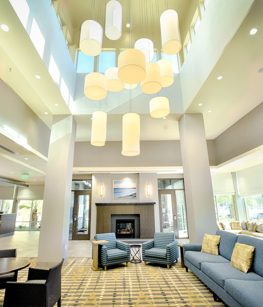 Hilton Garden Inn Santa Barbara Goleta - photo 4