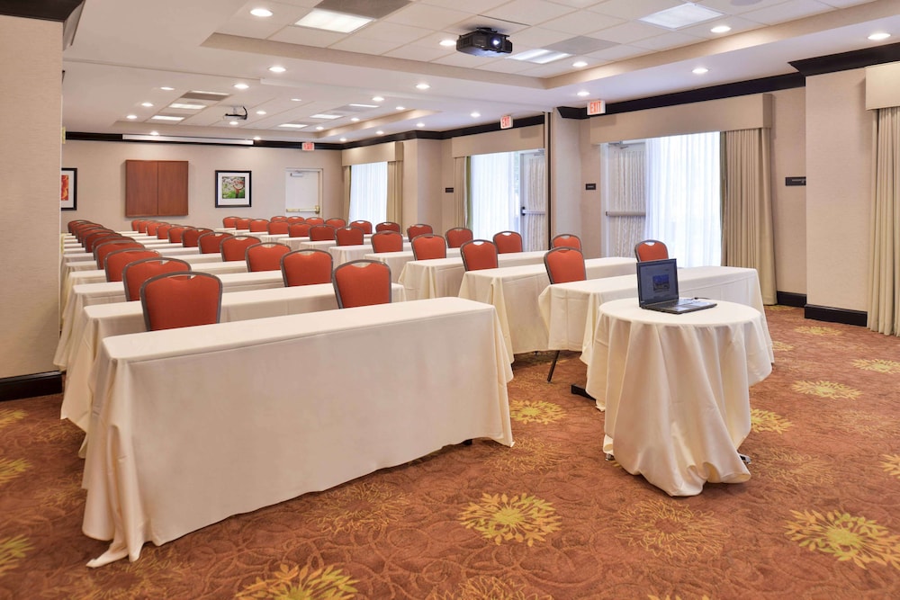 Hilton Garden Inn Indianapolis Carmel - photo 58
