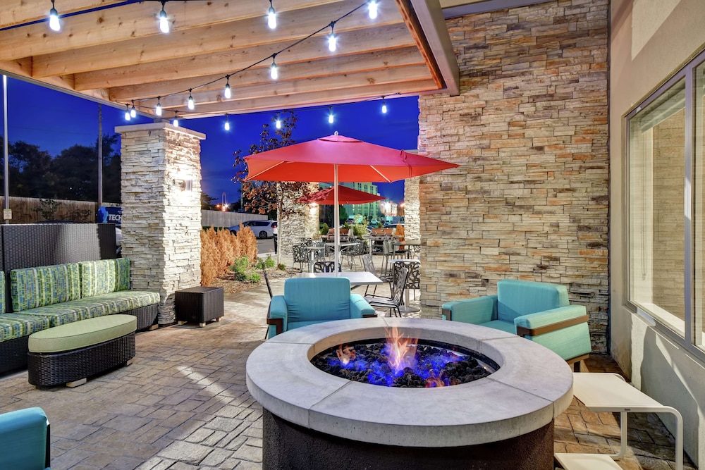 Home2 Suites by Hilton Springfield North - photo 41