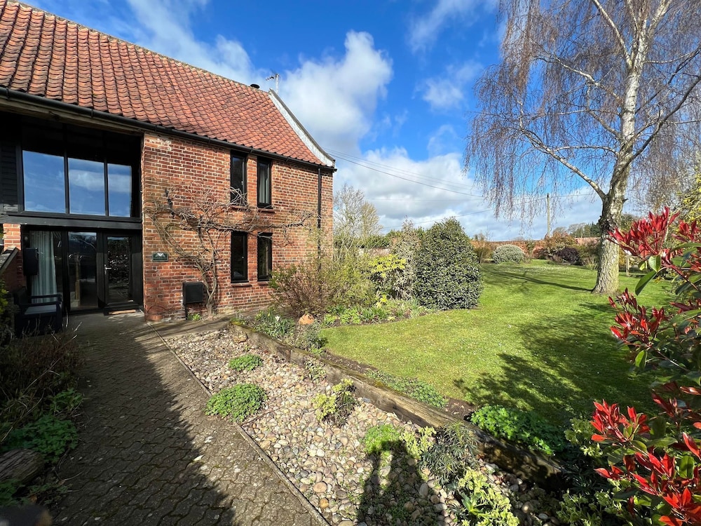 Couples Retreat Boutique Style Barn Conversion in Great Yarmouth, United Kingdom