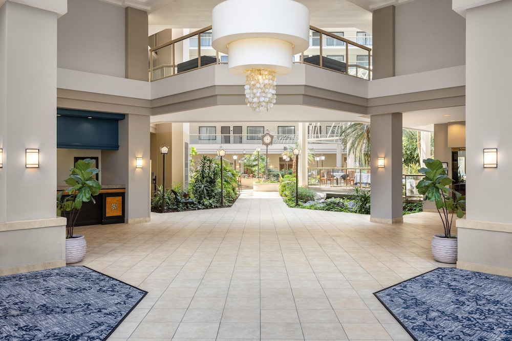 Embassy Suites Hotel Birmingham - photo 6