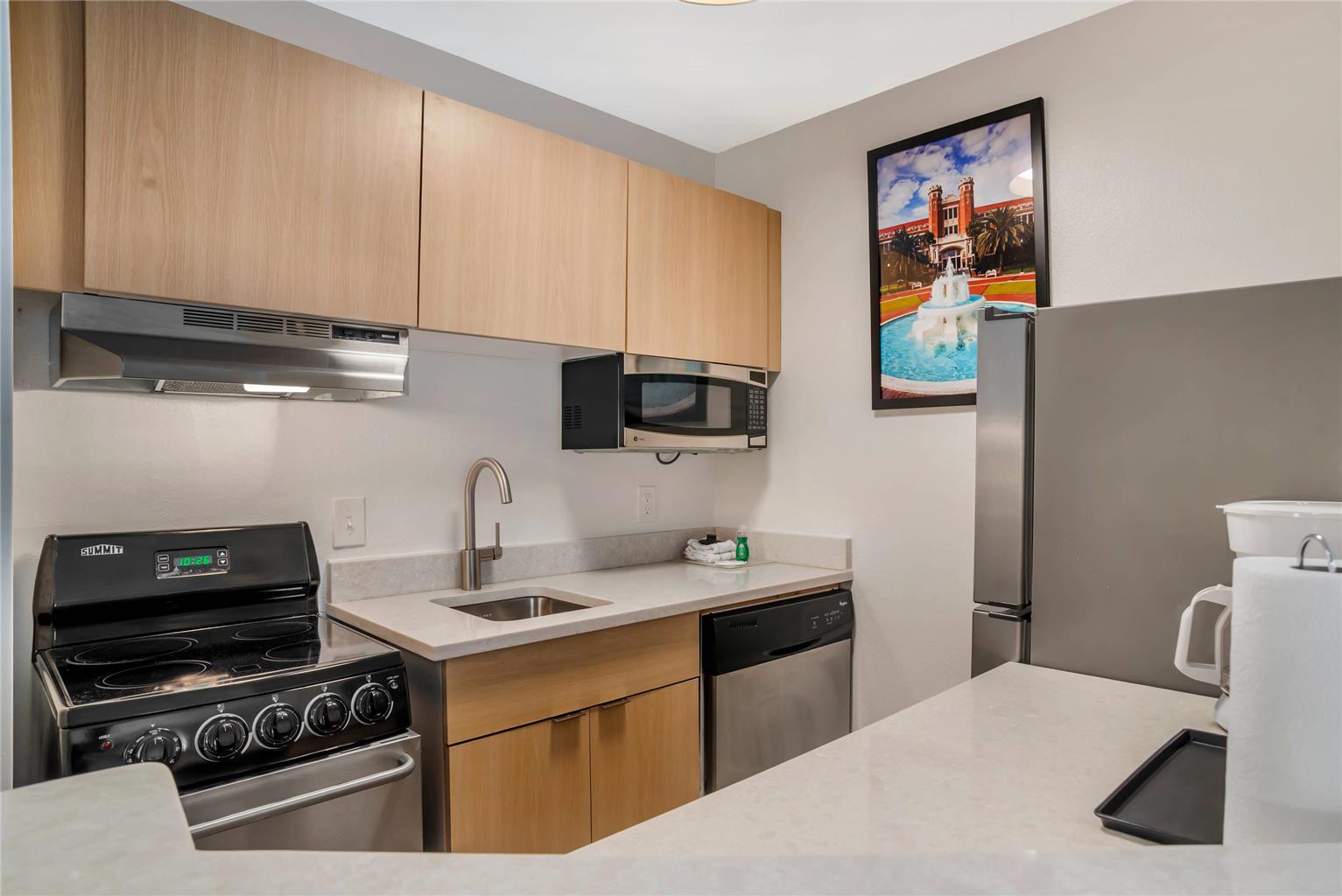 Alluxsuites at 1876 an Ascend Collection Hotel - photo 28