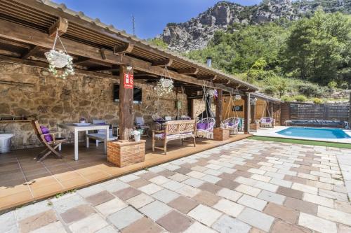 Panoramico - carbon neutral hotel in Unknown City