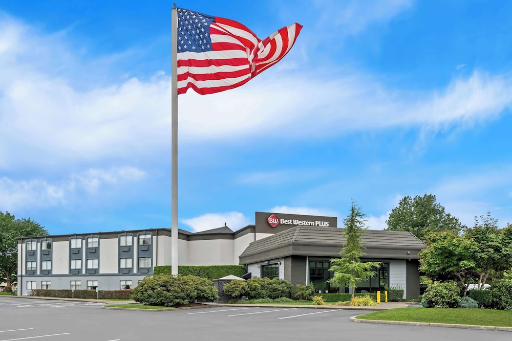 Best Western Plus Puyallup Hotel - photo 44