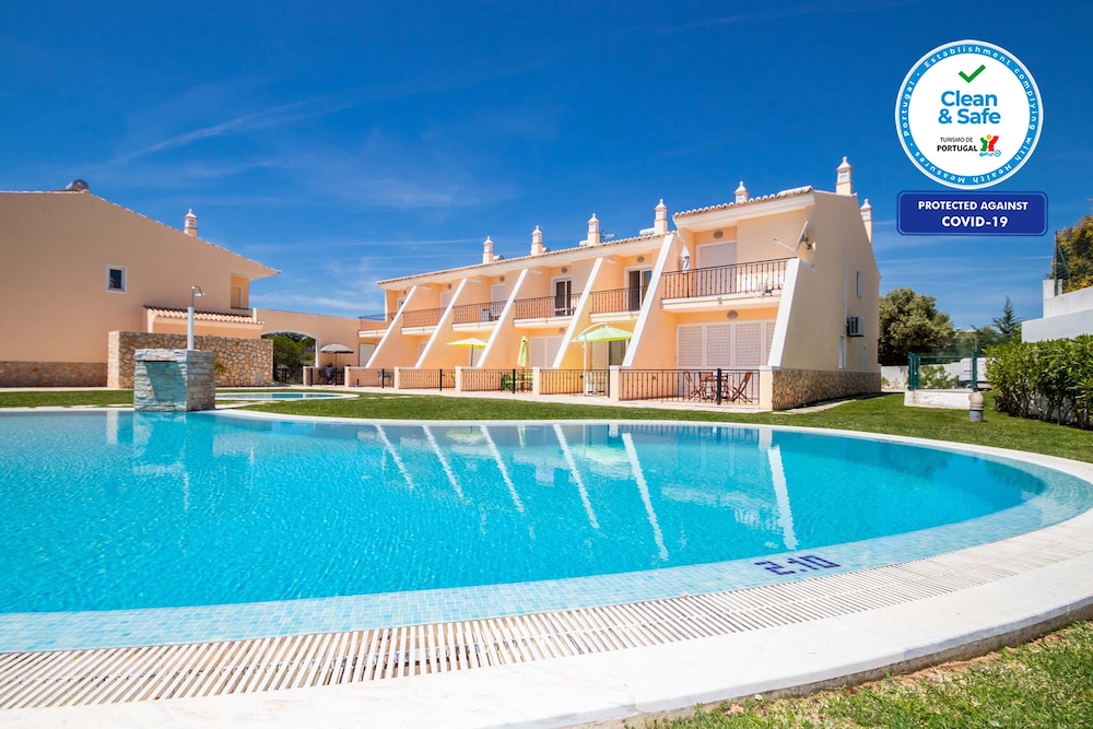 Townhouse Anguilla — 4-Star Luxury Hotel in Albufeira, Portugal