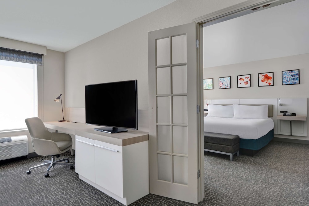 Hilton Garden Inn Jacksonville JTB Deerwood Park - photo 22