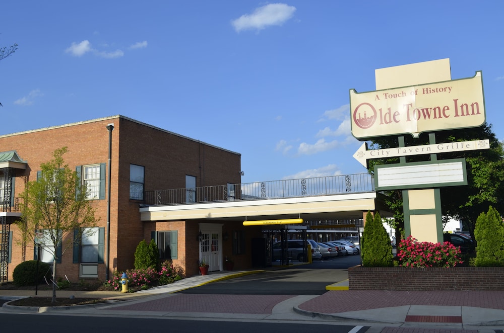 Olde Town Inn — hotel in Manassas
