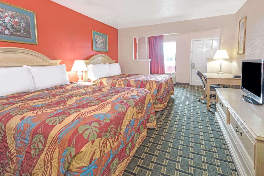 Days Inn & Suites by Wyndham Osceola AR - photo 7