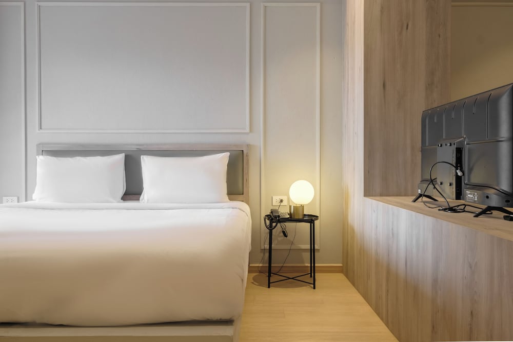 Boss Hotel