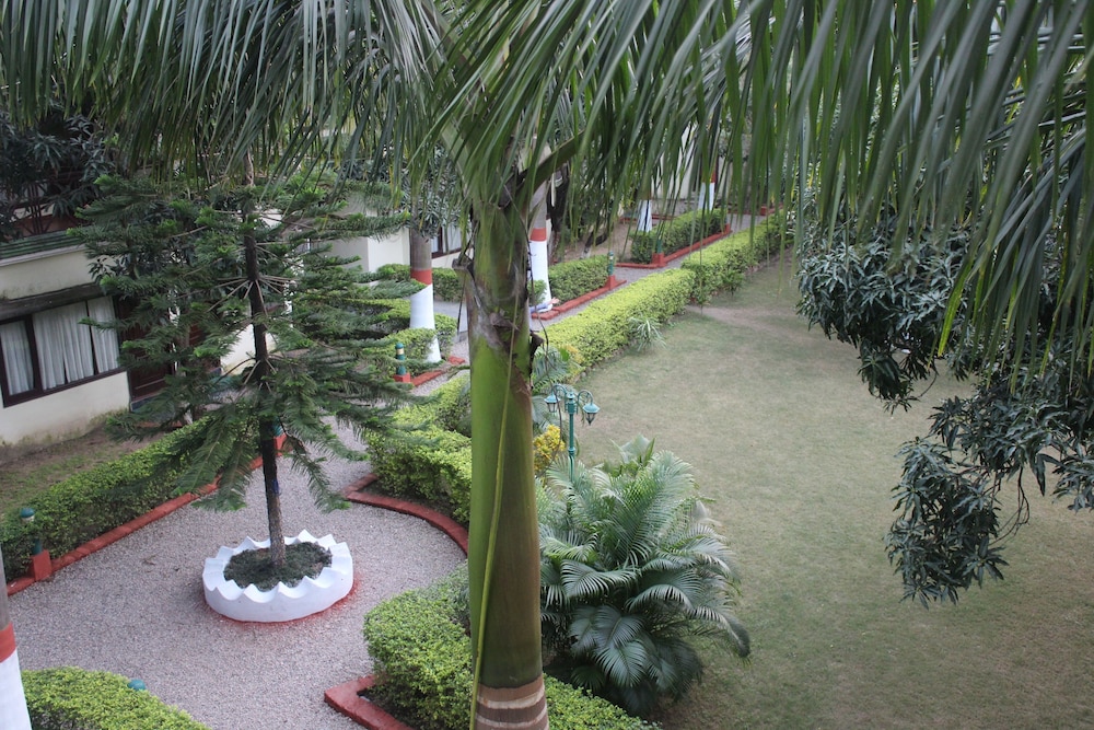 Signature Corbett - carbon neutral hotel in Ramnagar