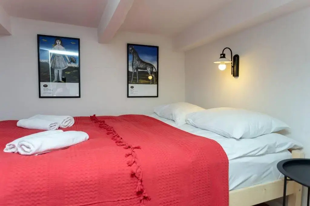 Charming 2BR Apt in Old Tbilisi