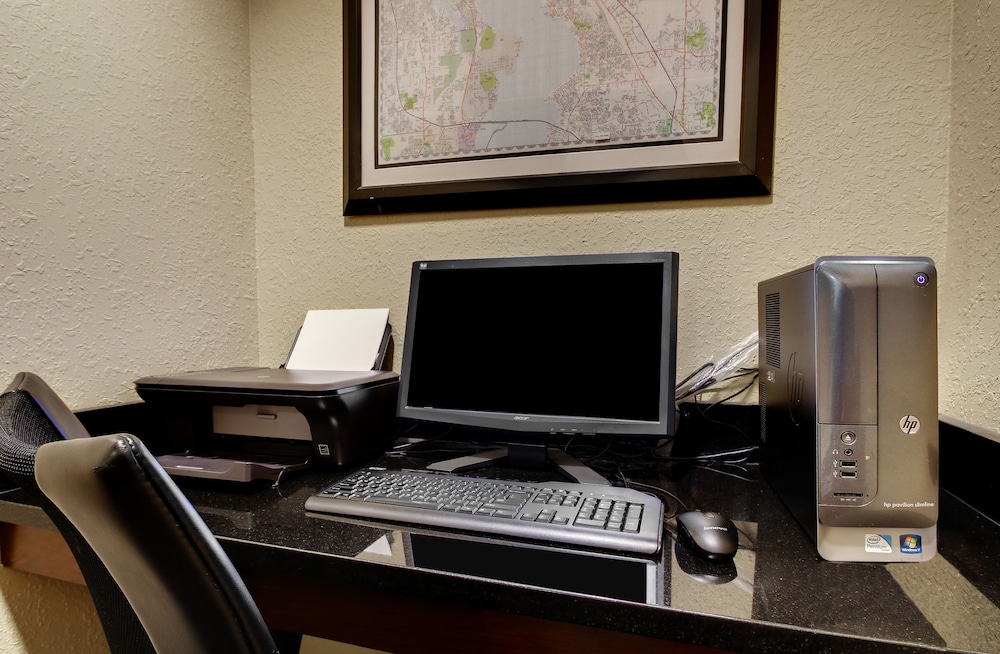Holiday Inn Express Hotel & Suites Jacksonville South I 295 by IHG - photo 39