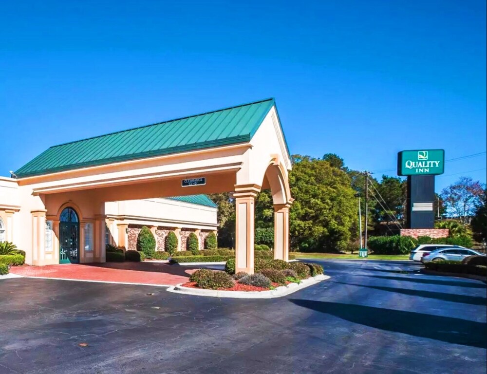 Quality Inn Richmond Hill Savannah I 95 - photo 29